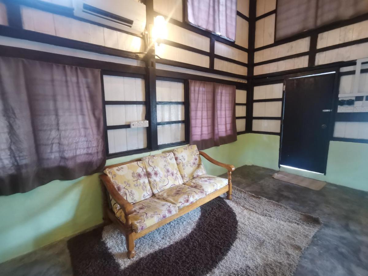 Sayang Di Kaki Bukit Homestay Near Icon City Bukit Mertajam Exteriör bild