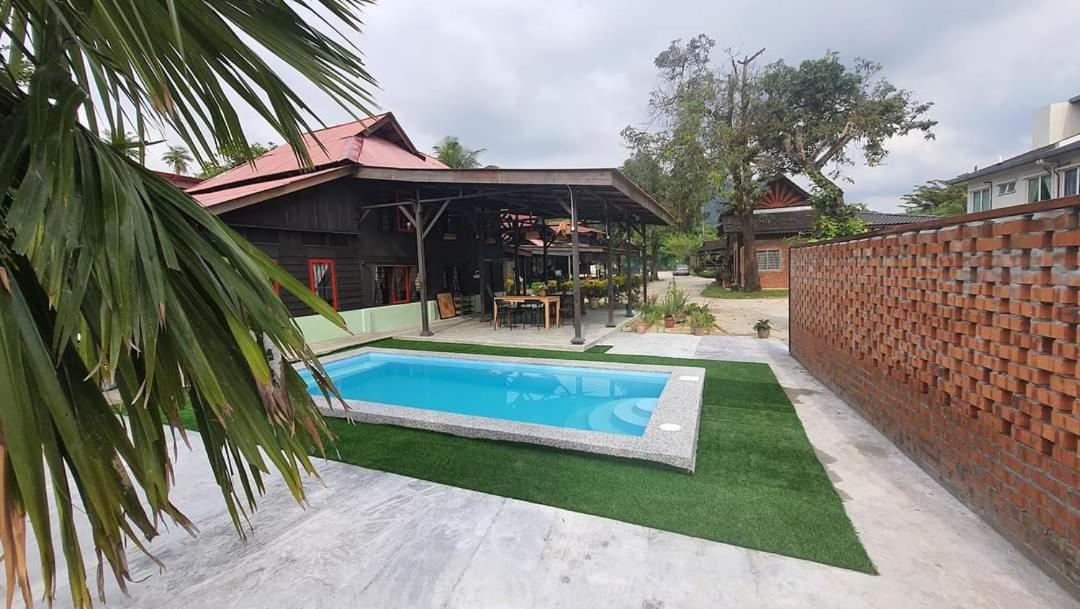Sayang Di Kaki Bukit Homestay Near Icon City Bukit Mertajam Exteriör bild