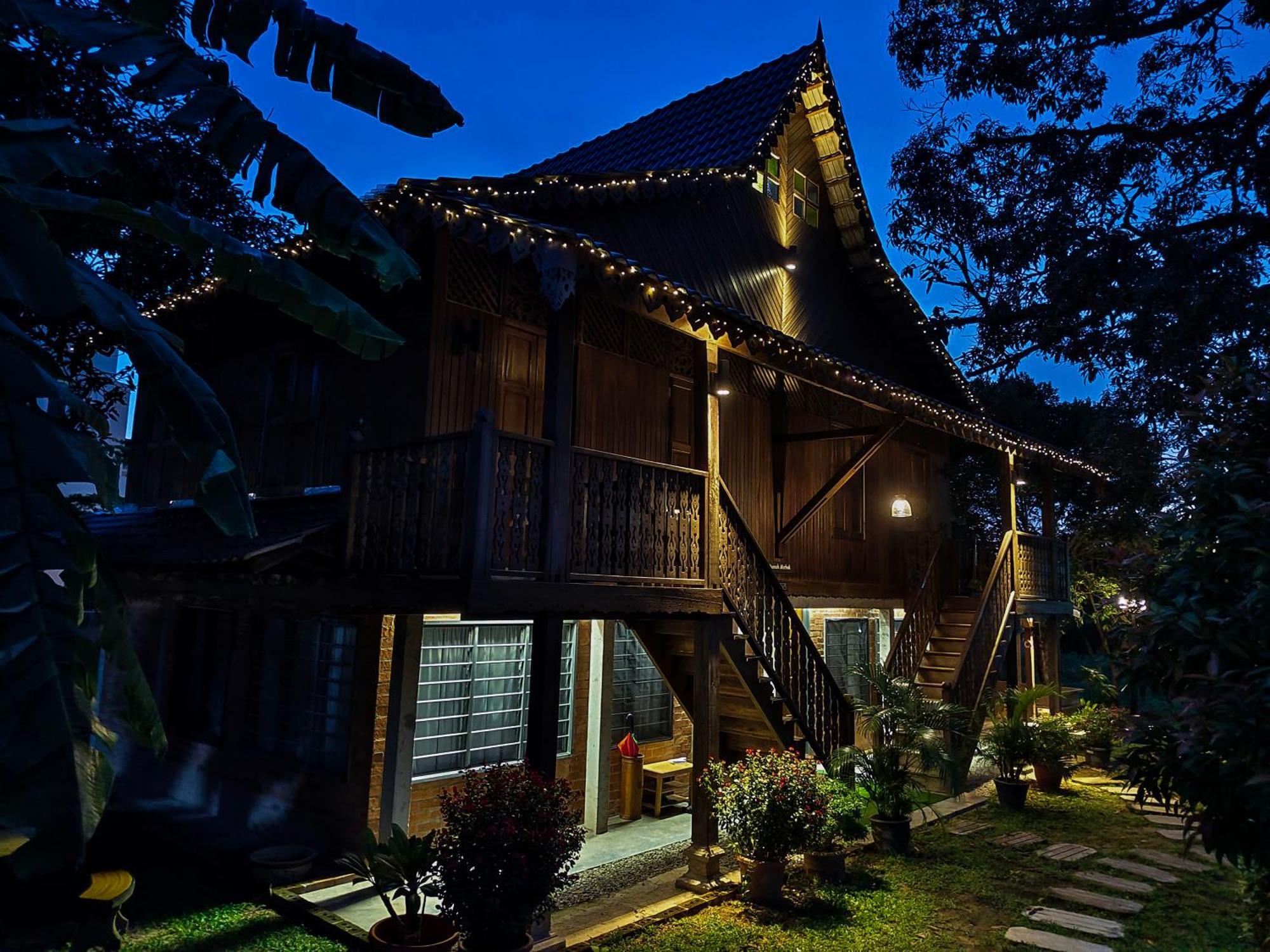 Sayang Di Kaki Bukit Homestay Near Icon City Bukit Mertajam Exteriör bild